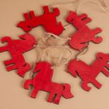 Гирлянда из дерева с символами года